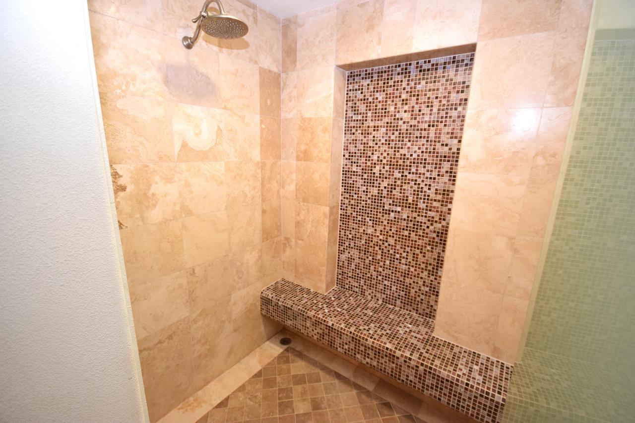 Tessoro 1002 At Las Conchas *