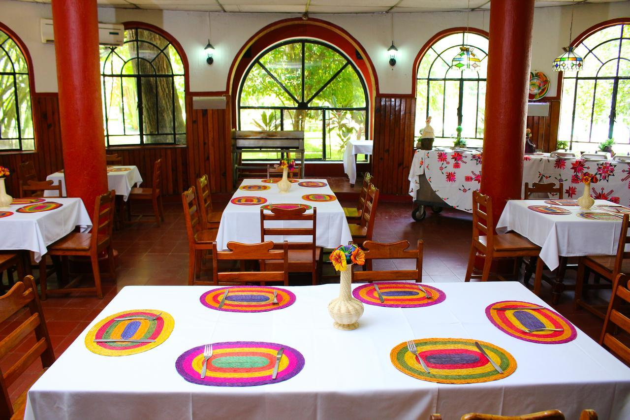 Hotel Taninul