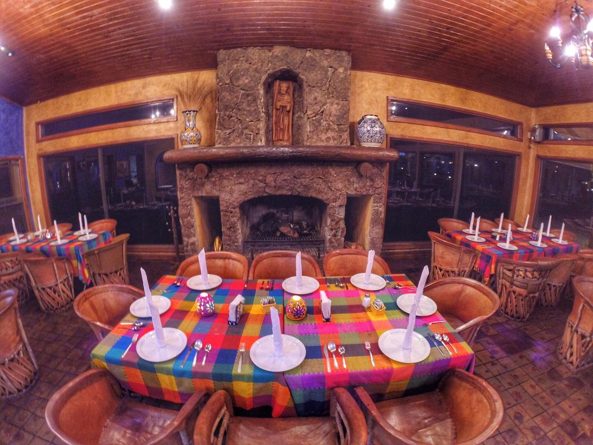 Mexicana Mountain Hotel