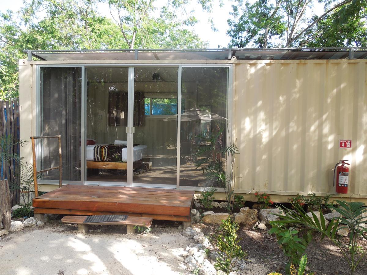 Hotel Containme Eco Chic Tulum