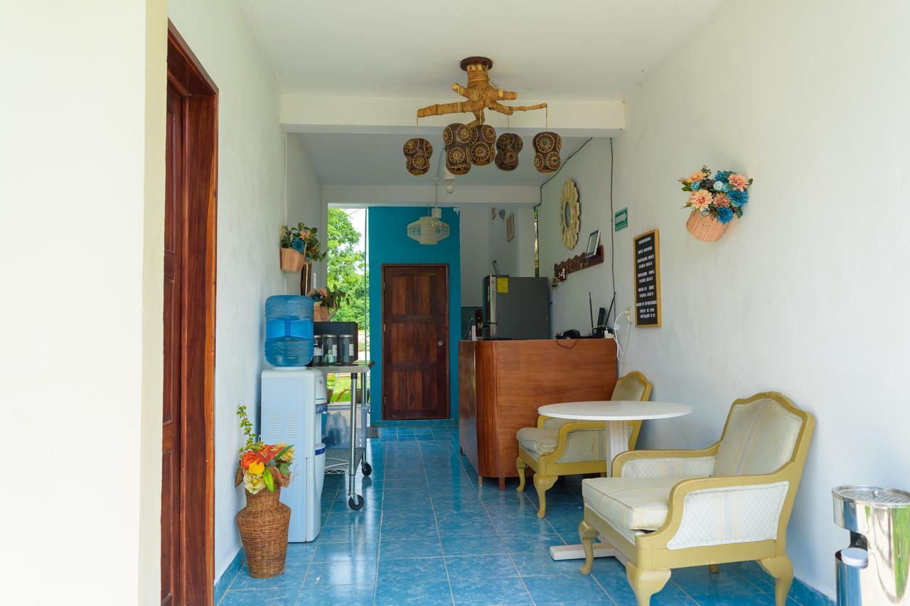 El Mirador Hotel