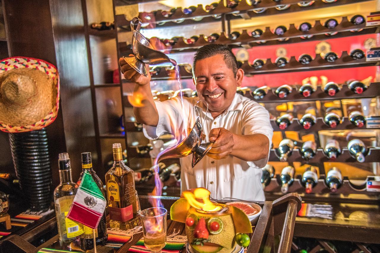 Wyndham Alltra Cancun