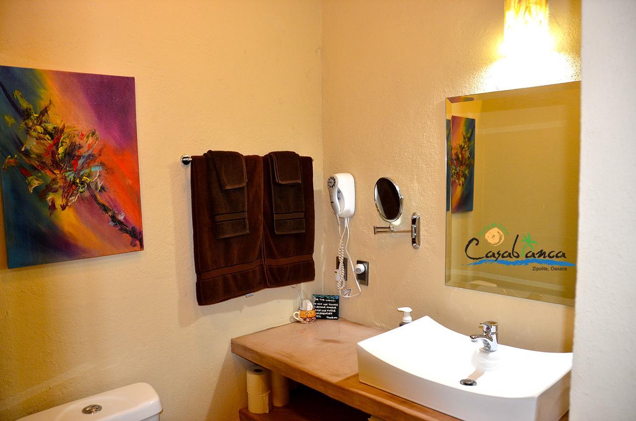 Casablanca - Adults Only - Starlink Internet! Guest house Zipolite