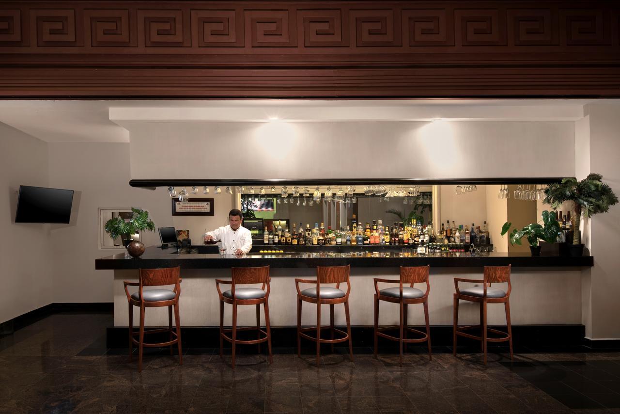 Hotel Krystal 4*