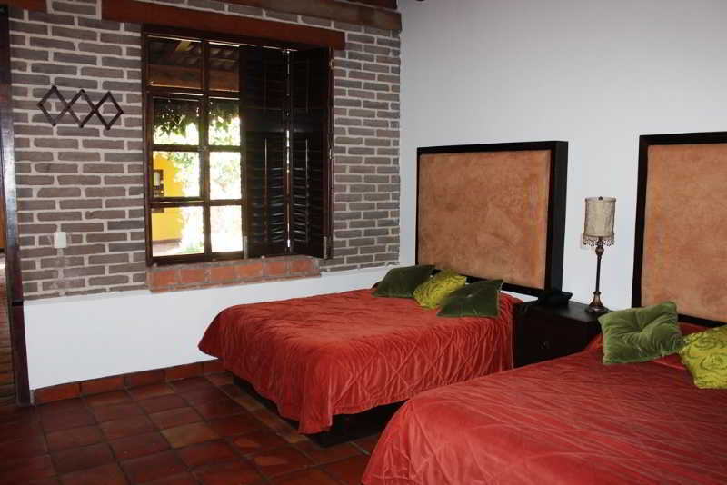 Quinta San Carlos Hotel 3*