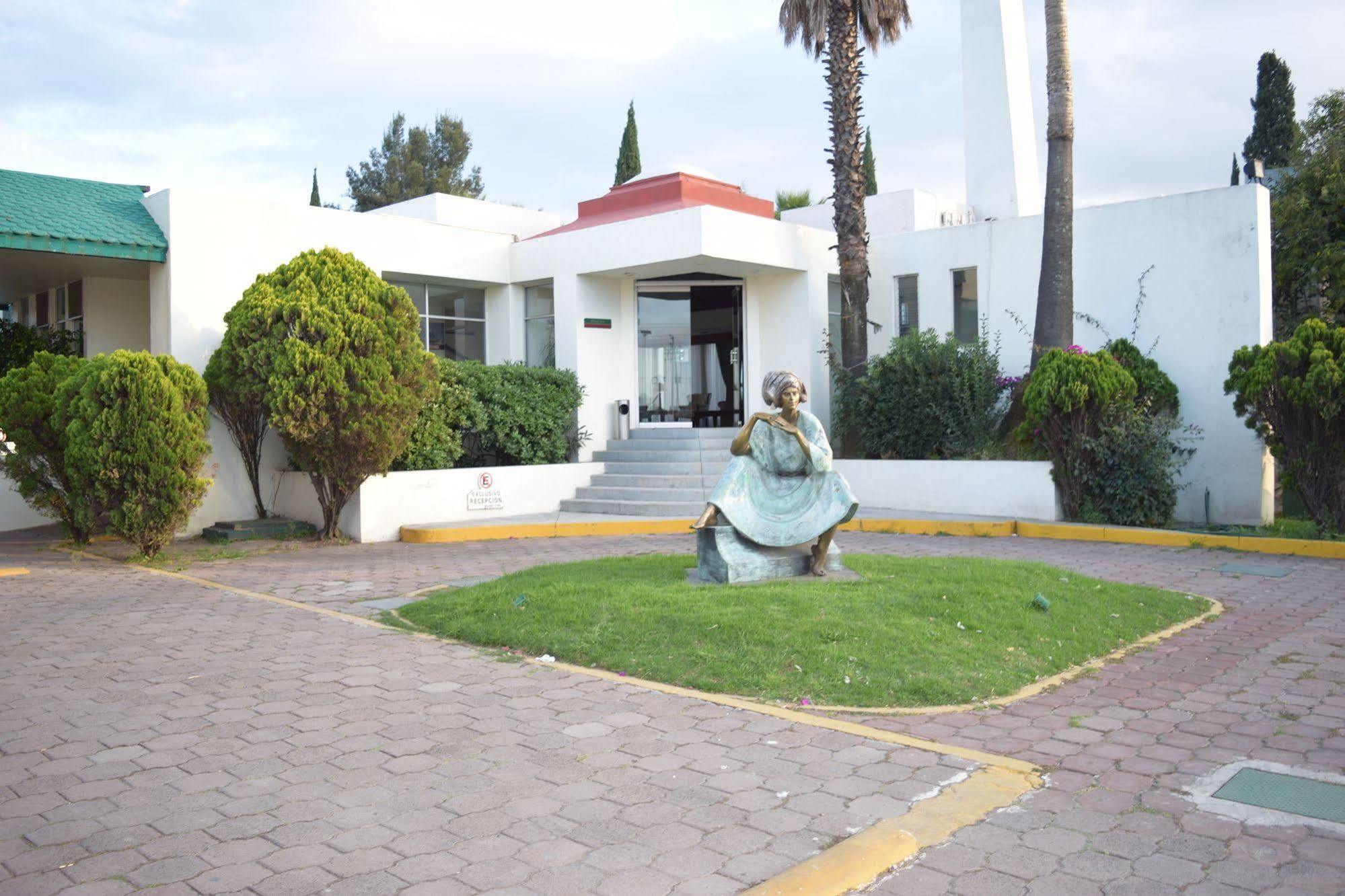 La Joya Hotel