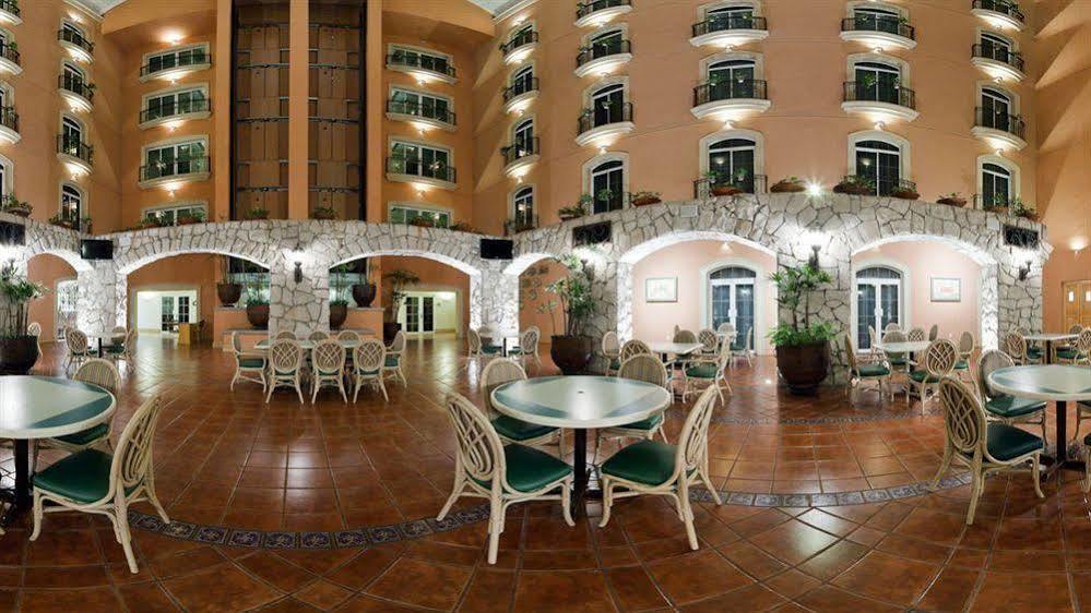 Hotel Express By Ihg Guanajuato
