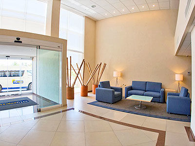 Express By Marriott Hotel 4*