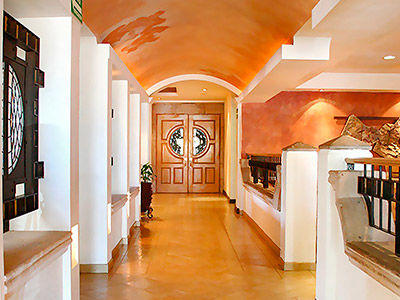 Gandara Hotel 3*