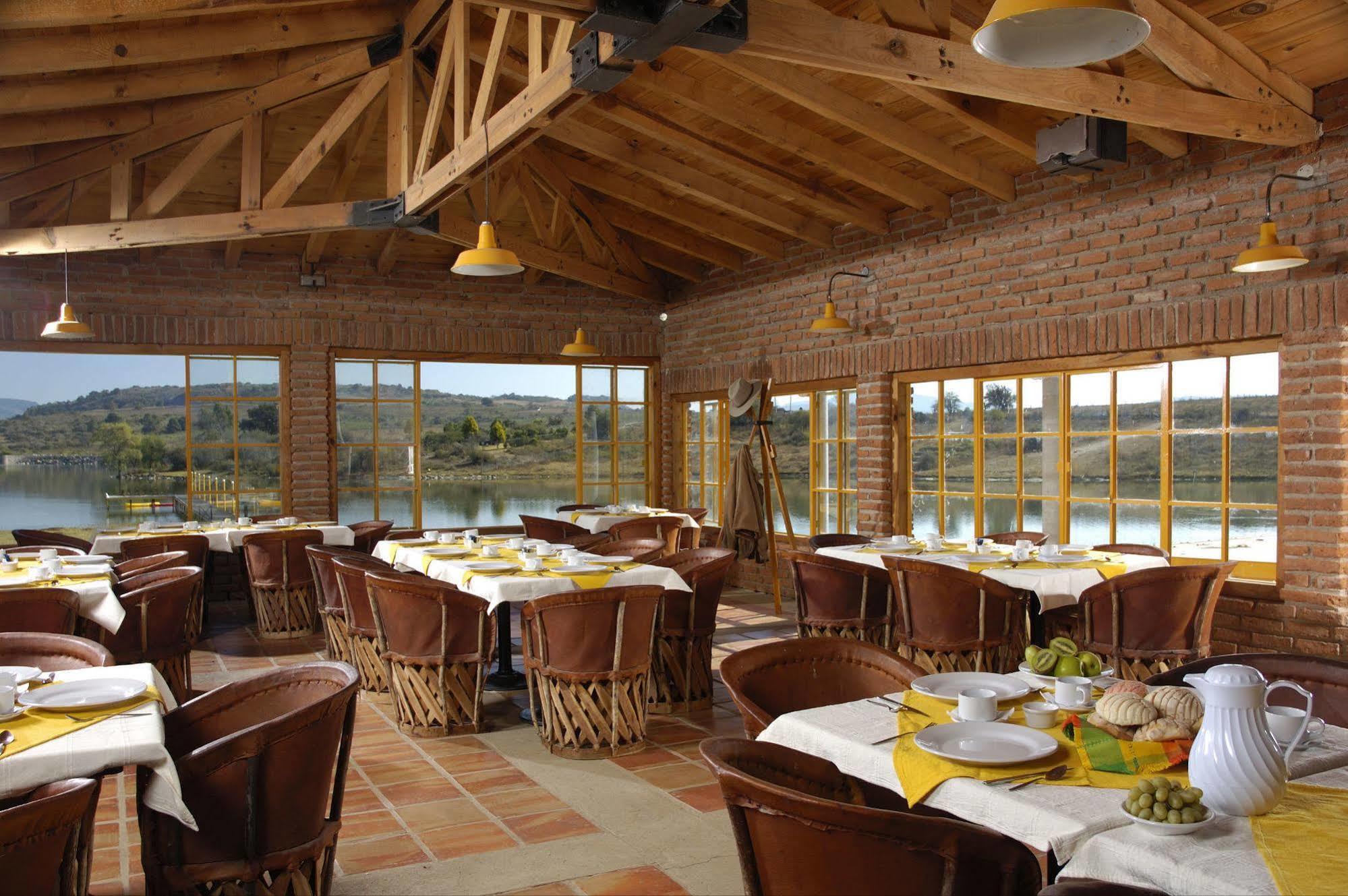 Hotel El Remanso 3*