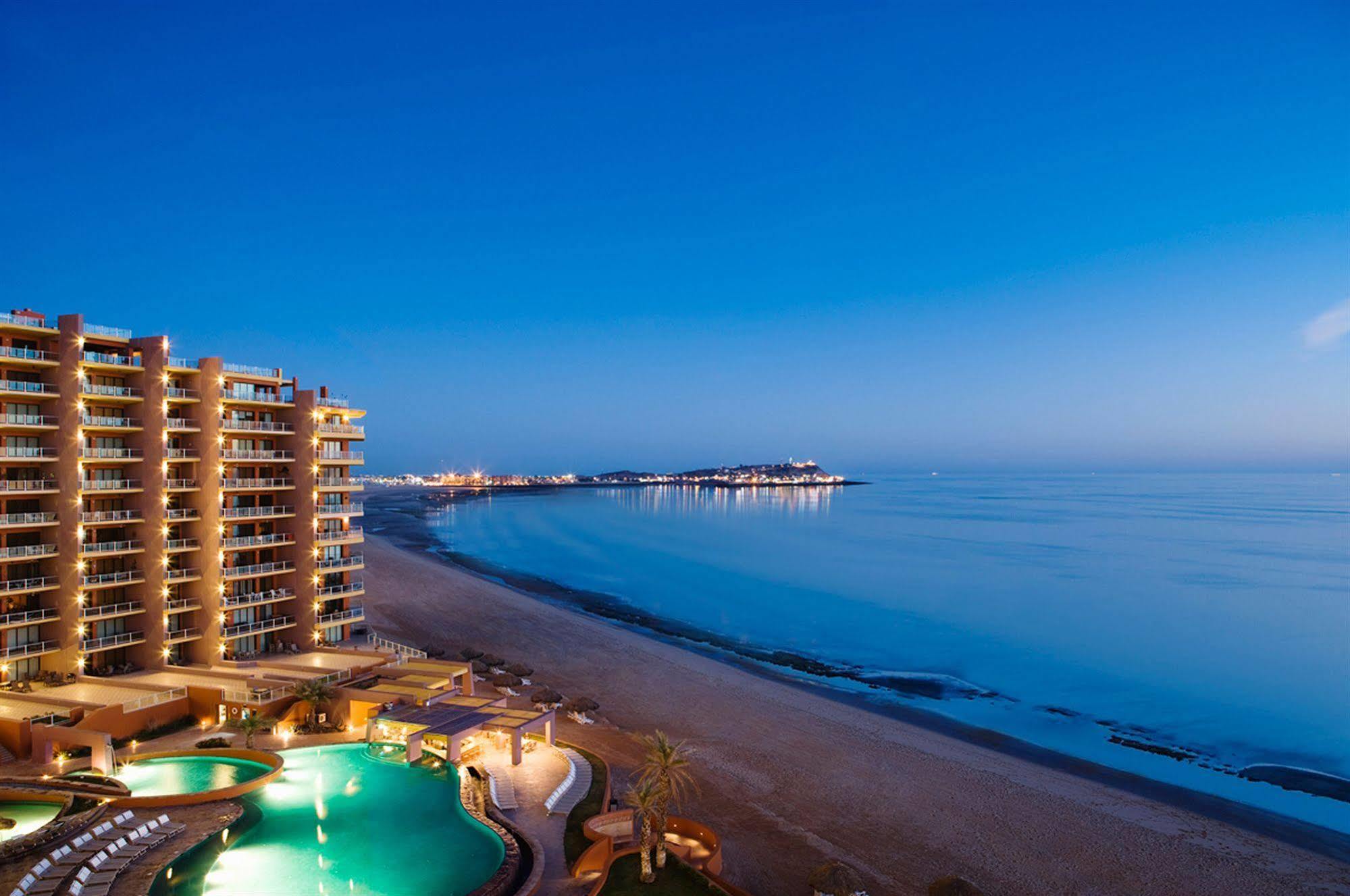 Palomas And Golf Resort