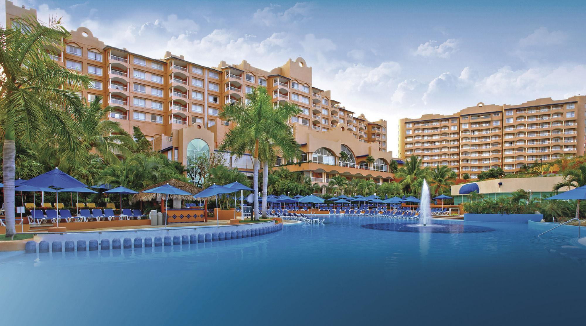 Azul Ixtapa Resort 5*