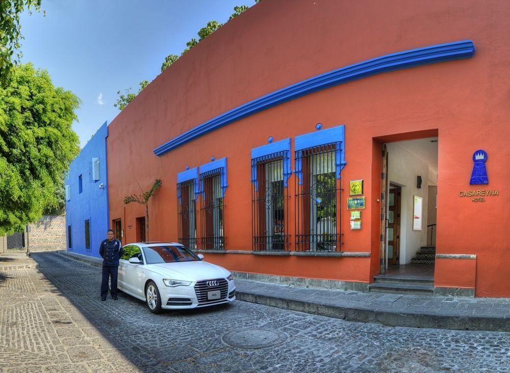 Boutique Casareyna Hotel