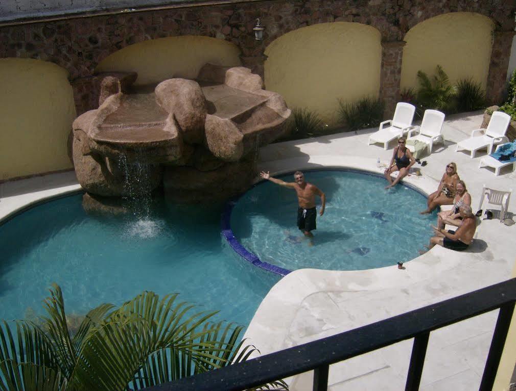 San Carlos Vallarta Aparthotel