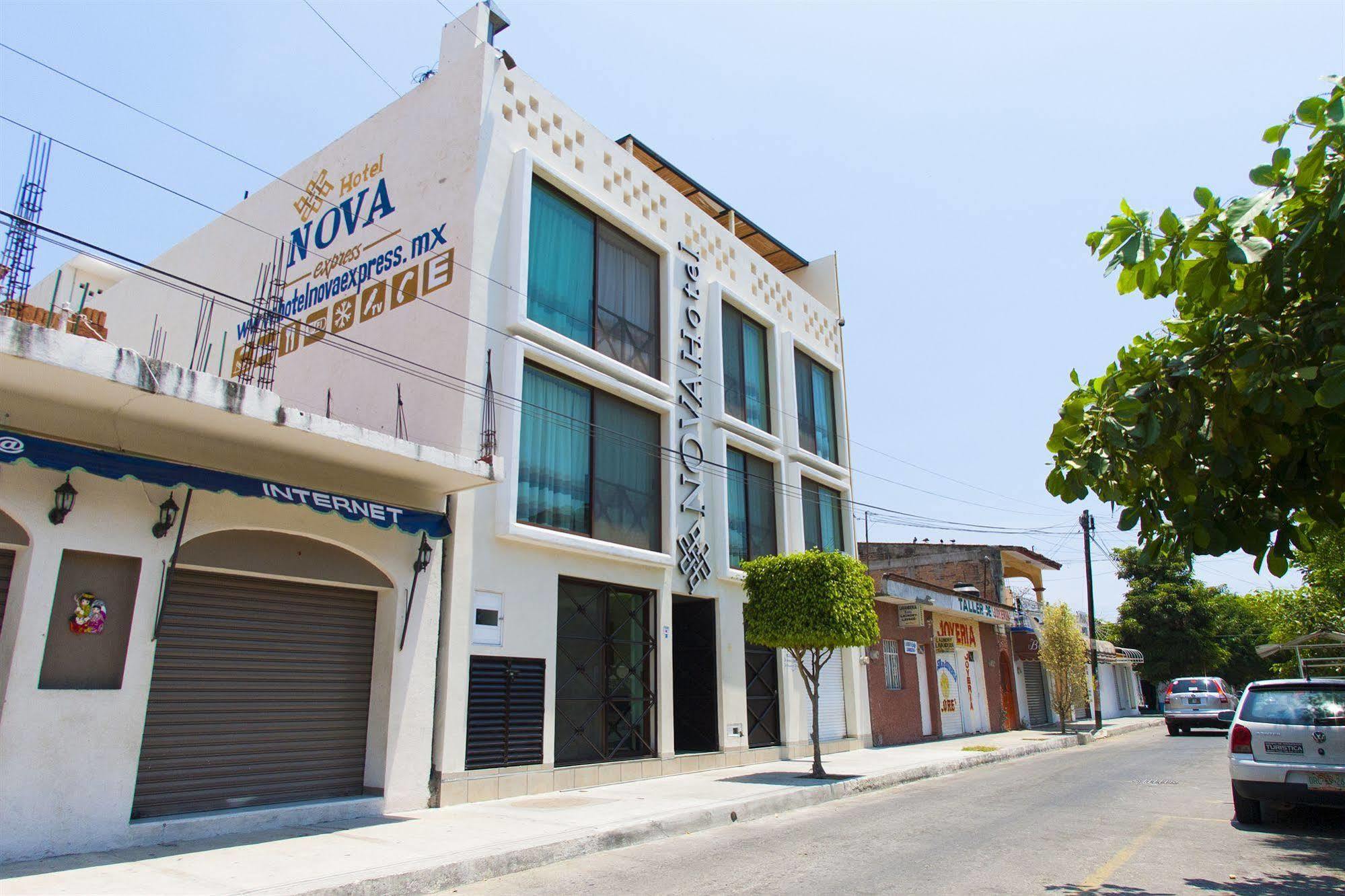 Guiva Huatulco Hotel 3*