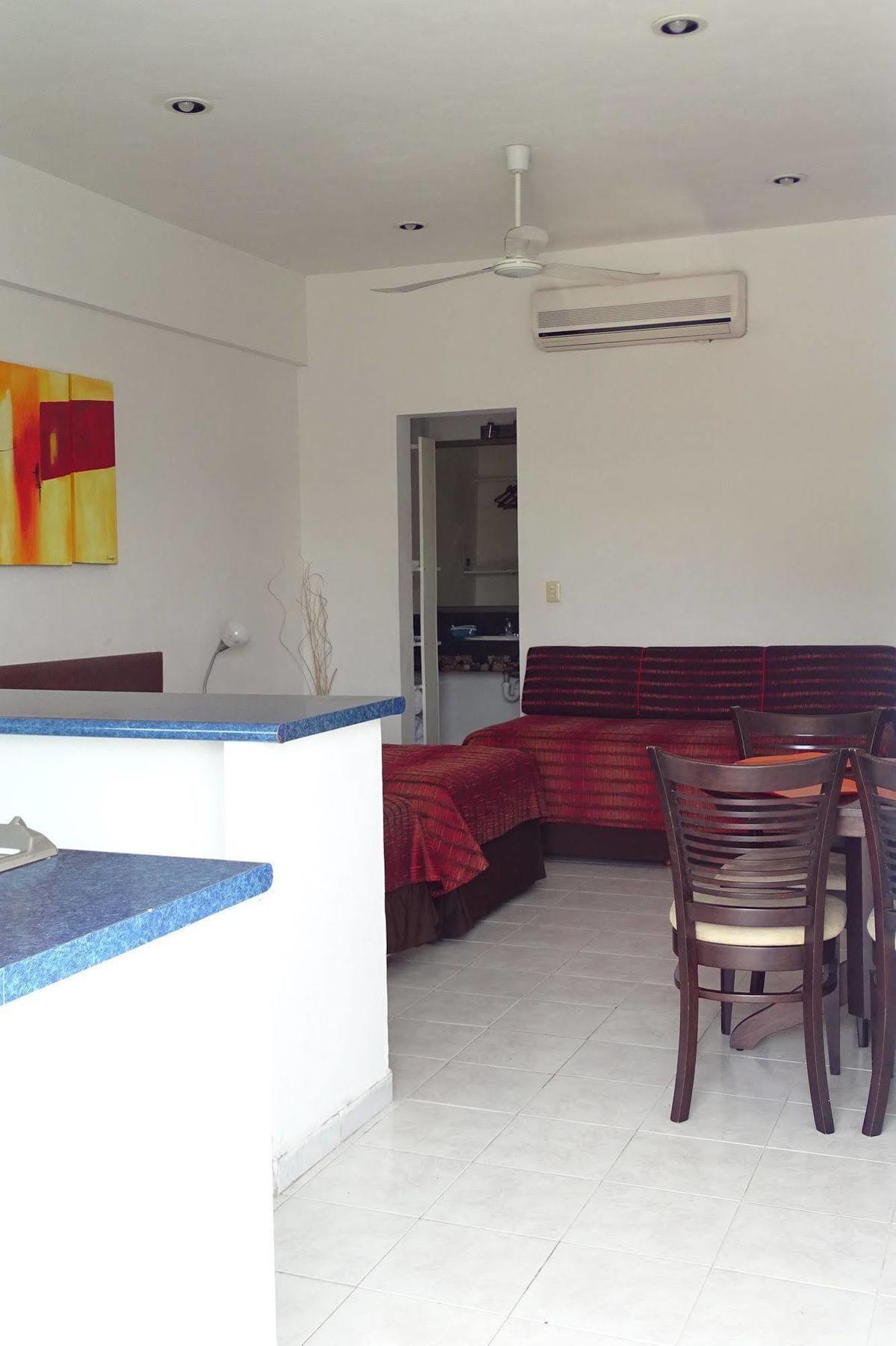 Aparthotel Siete 32 2*