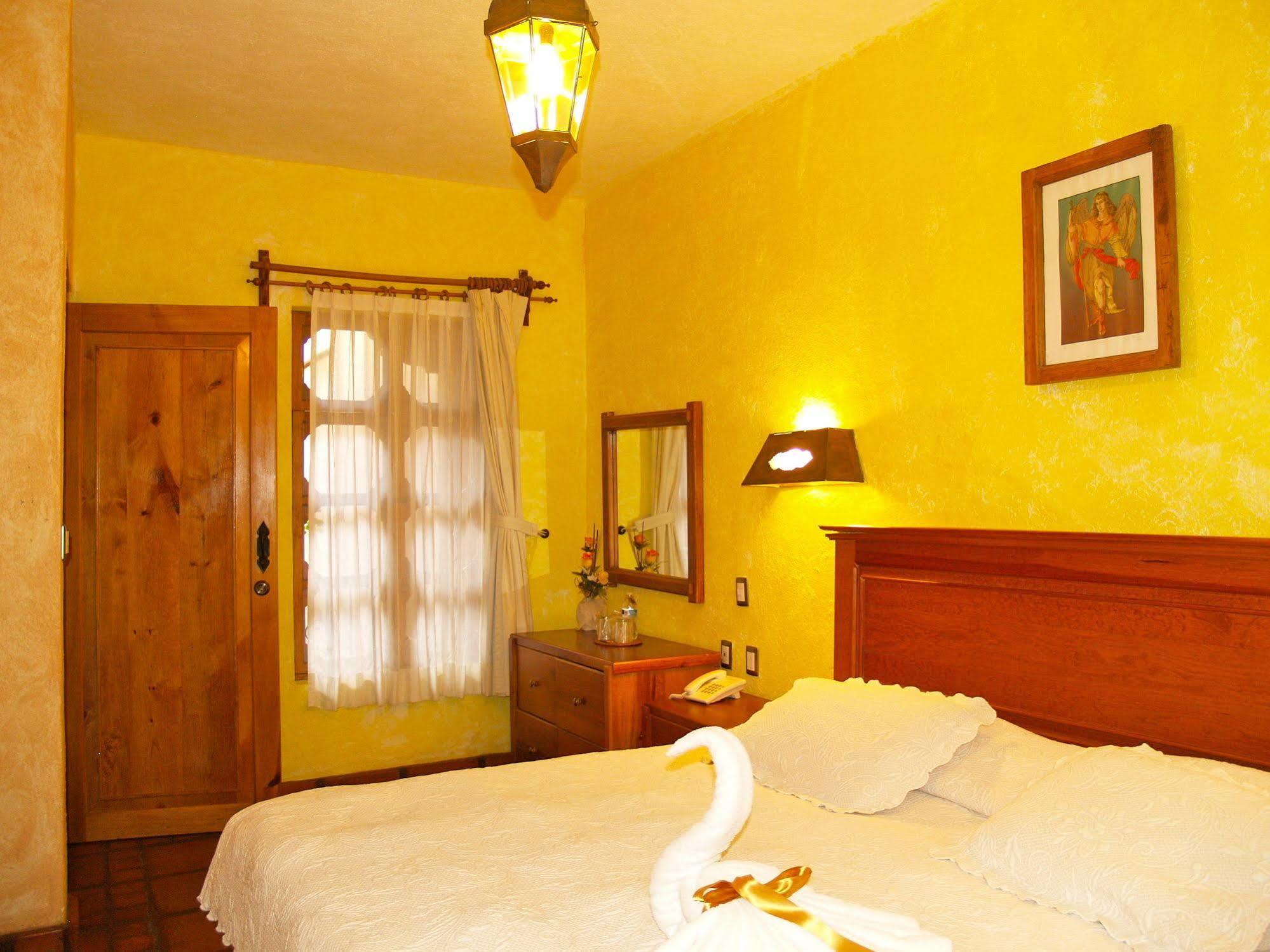 Hotel Refugio Del Angel Patzcuaro
