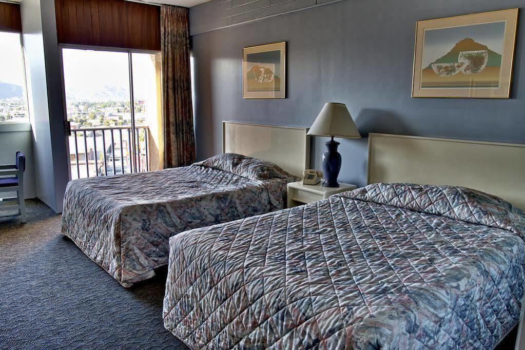 Marina 3* Ensenada