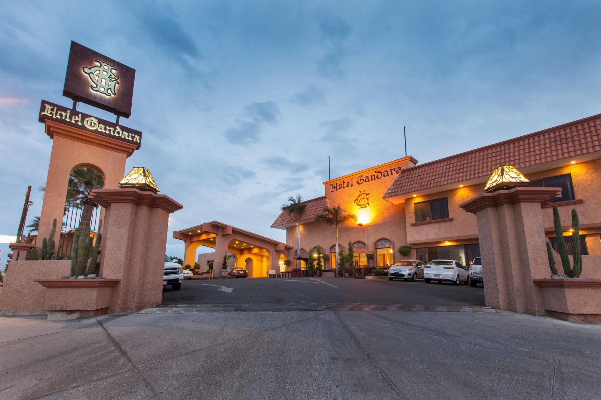 Gandara Hotel 3*