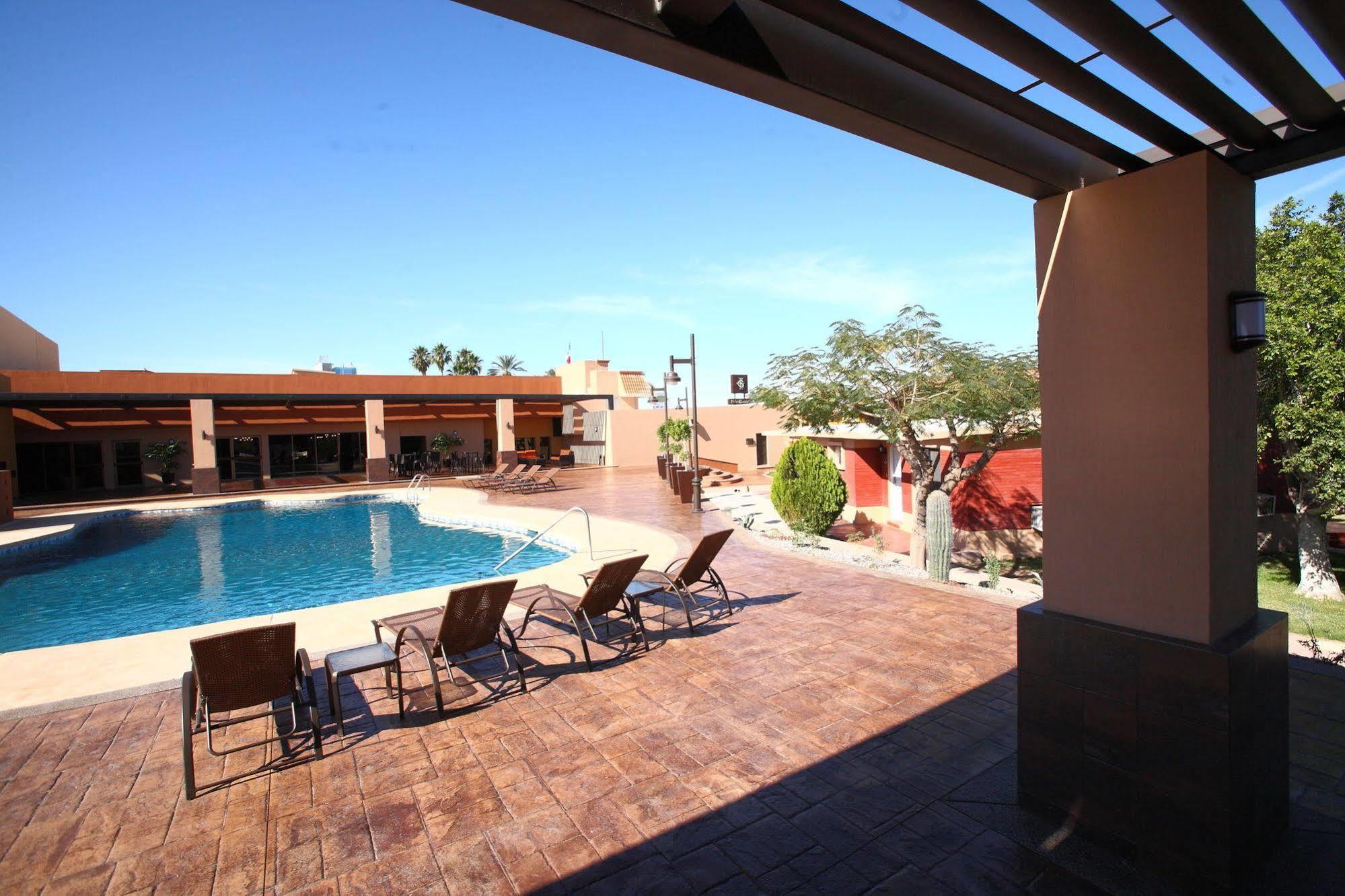 Hotel Gandara 3*