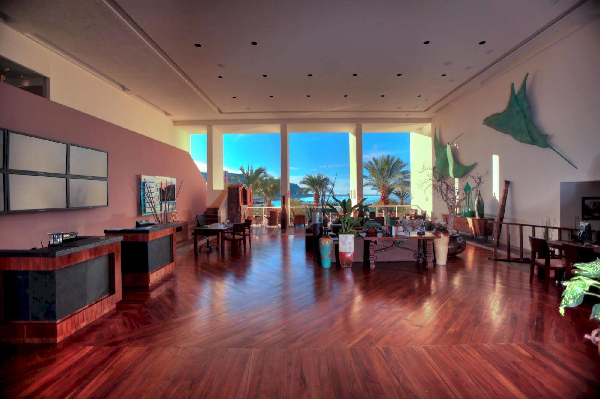 Villa Colinas Costabaja Townhomes La Paz