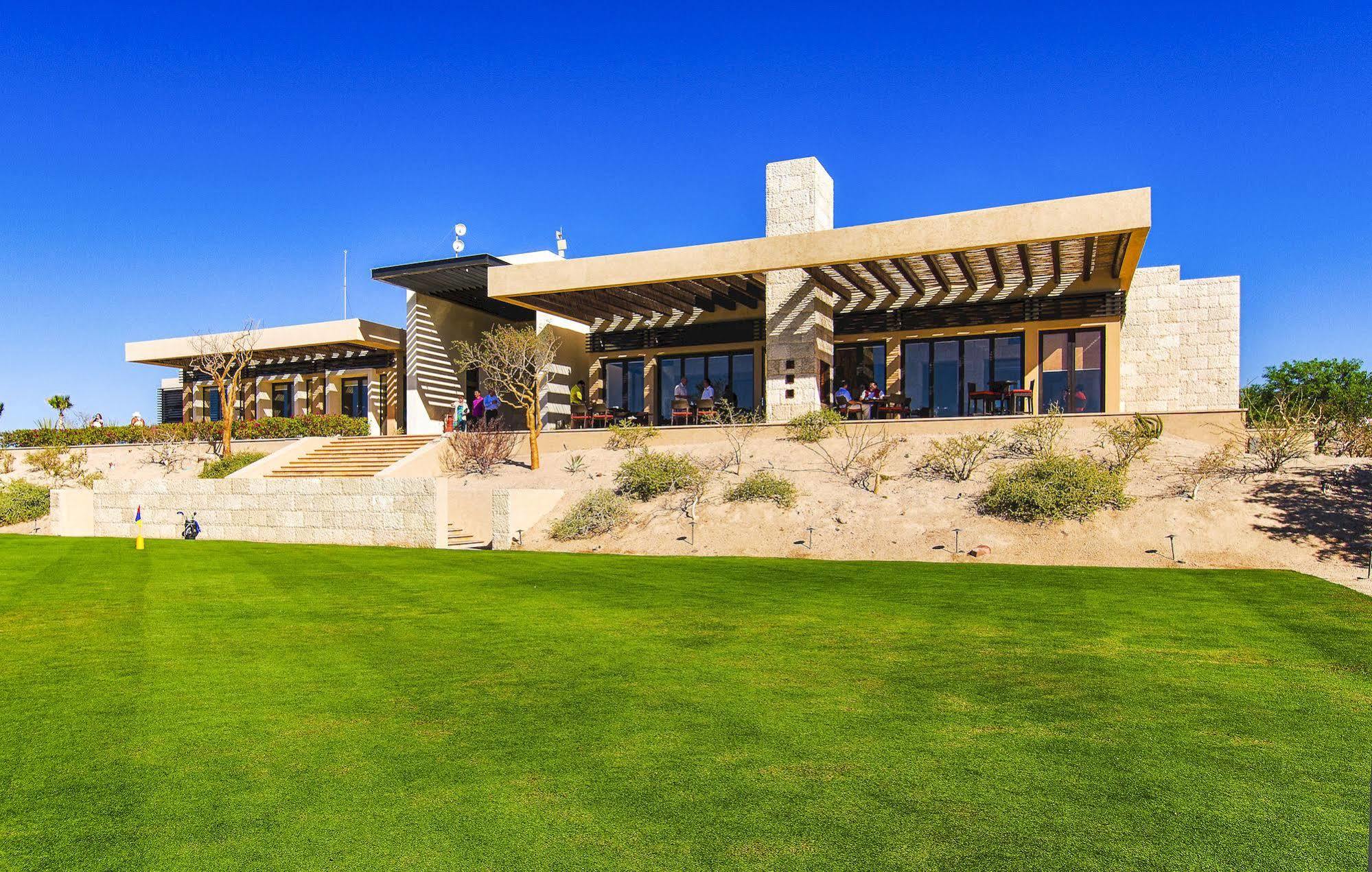 Colinas Costabaja Townhomes La Paz
