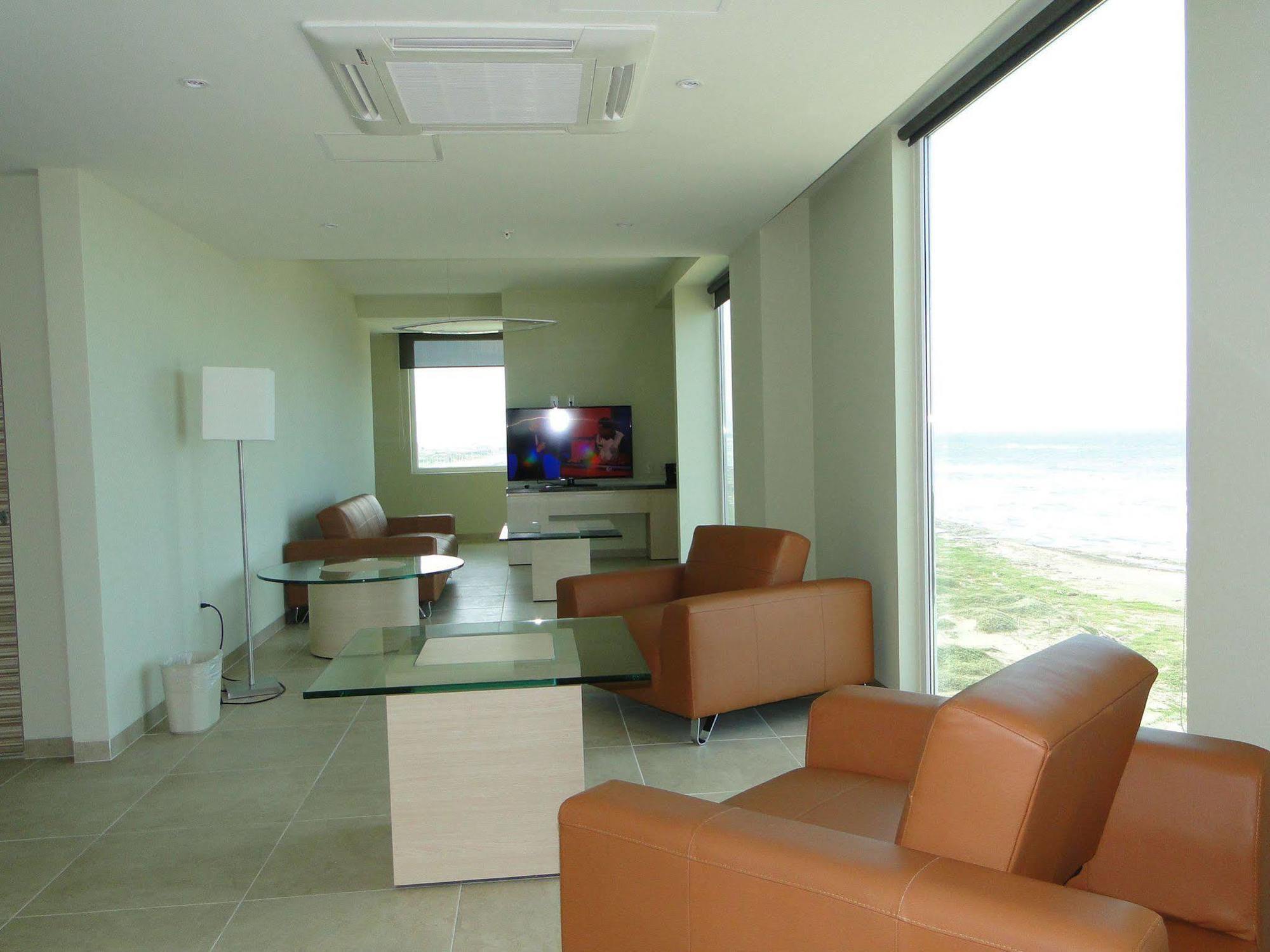 By Ihg Hotel