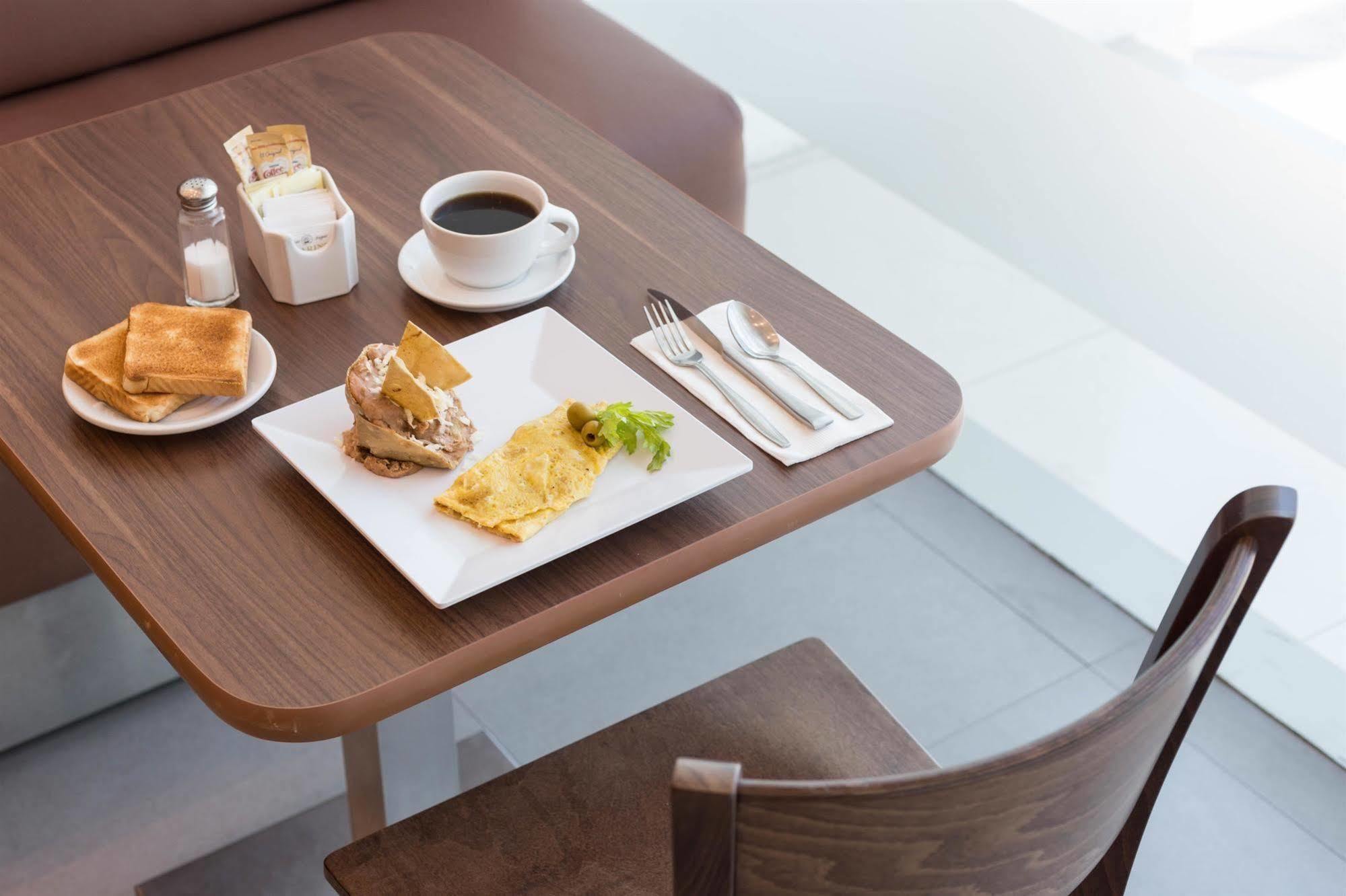 Wyndham Garden Celaya 5* Celaya (Guanajuato)