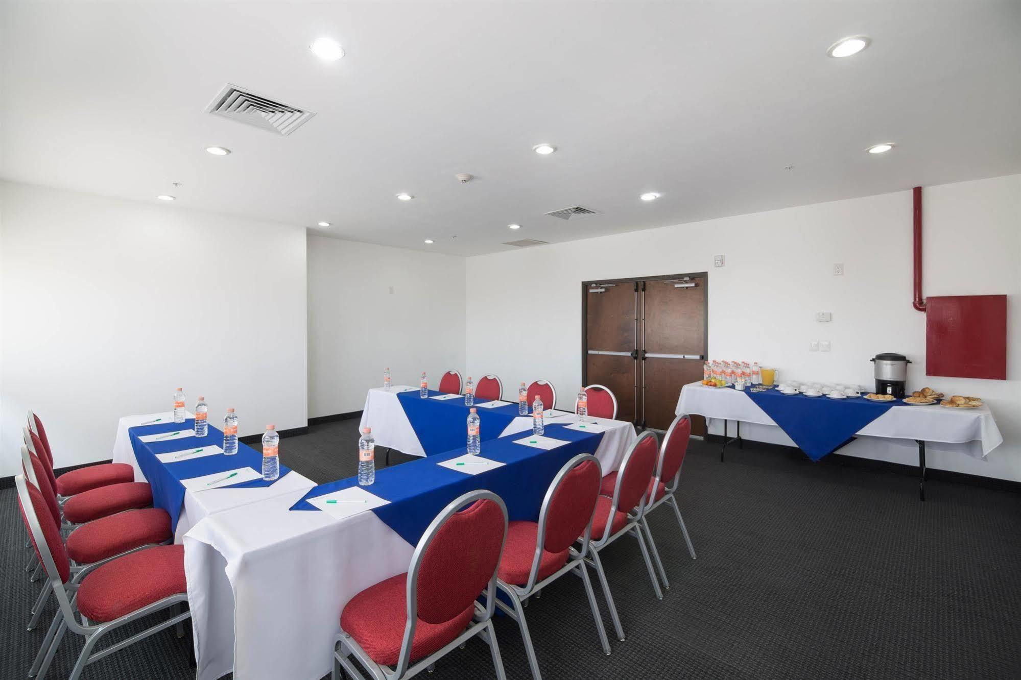 Wyndham Garden Celaya 5* Celaya (Guanajuato)