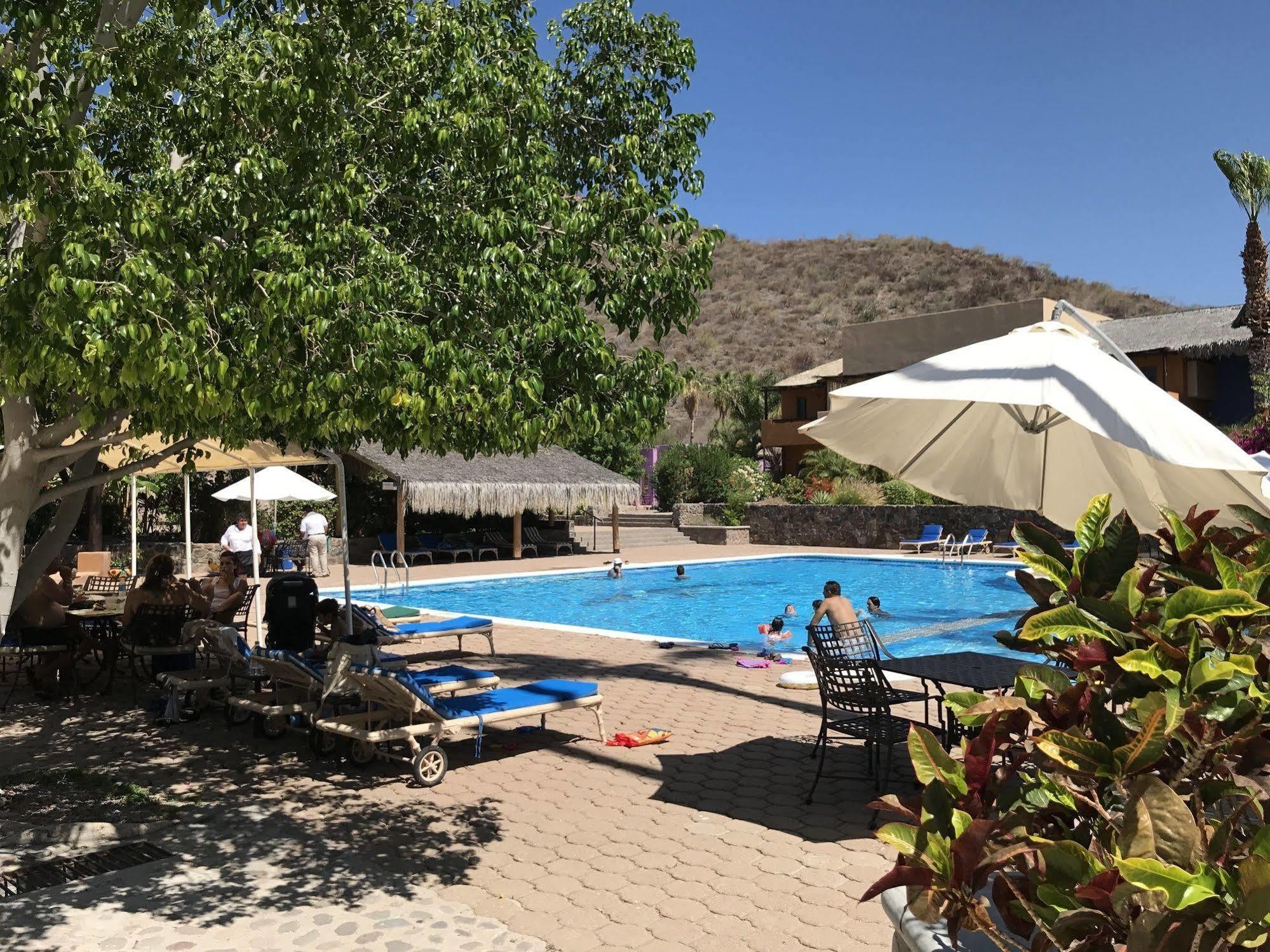 Hotel Tripui Puerto Escondido (Baja California Sur)