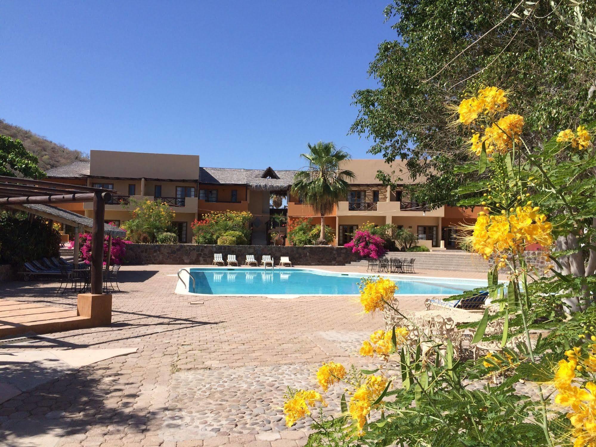 Tripui 4* Puerto Escondido (Baja California Sur)