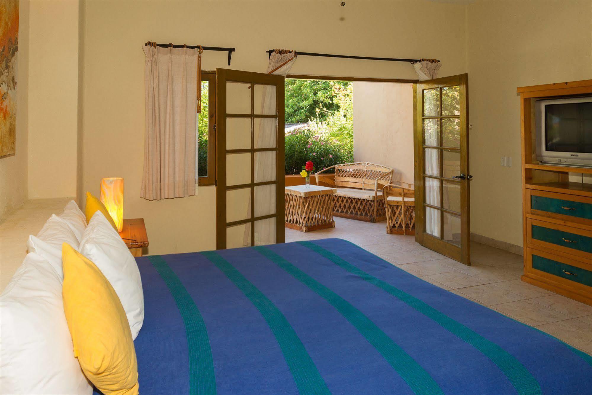 Hotel Tripui Puerto Escondido (Baja California Sur)