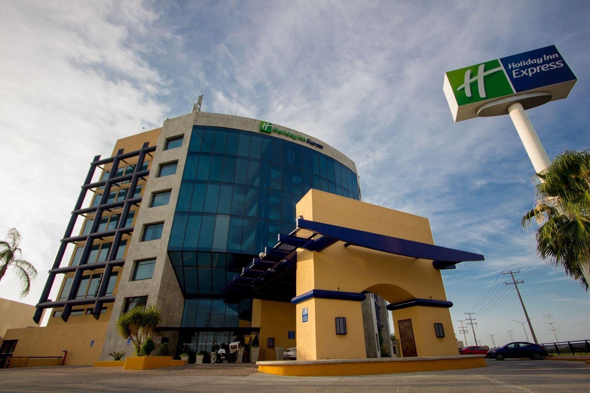 Express By Ihg 4*