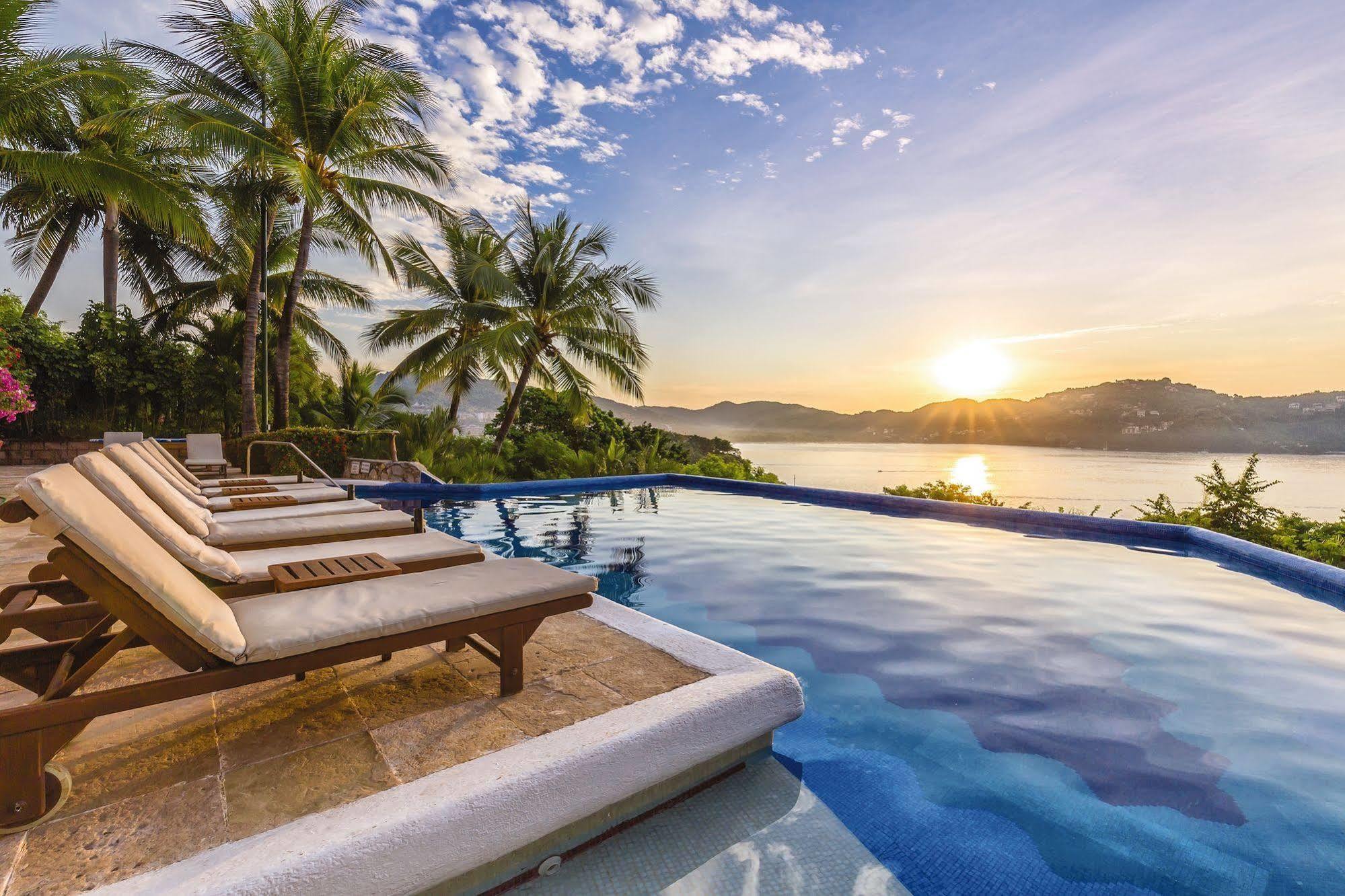 Worldmark By Wyndham Hotel Zihuatanejo
