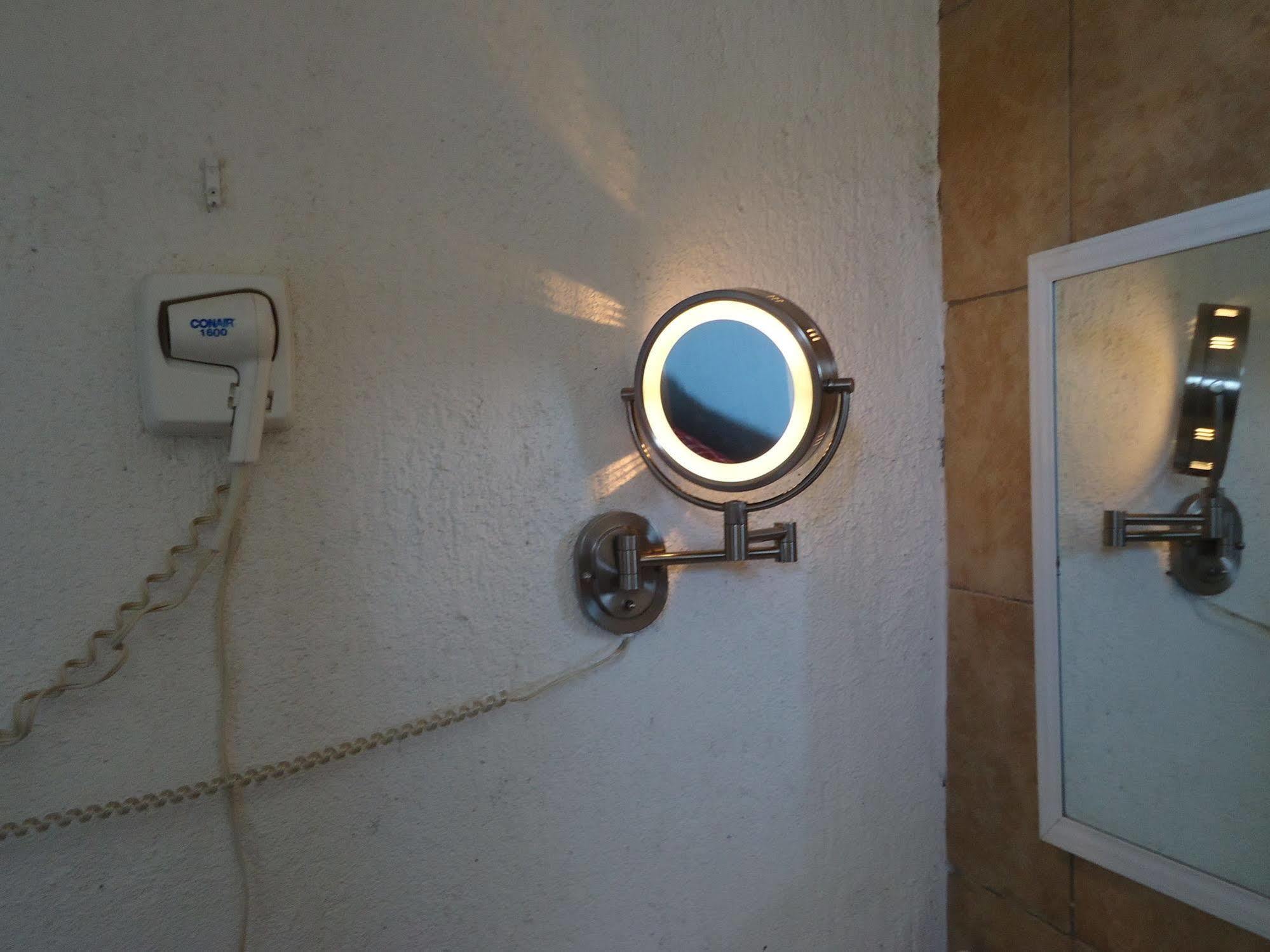 Baja Cabo Hotel 3*