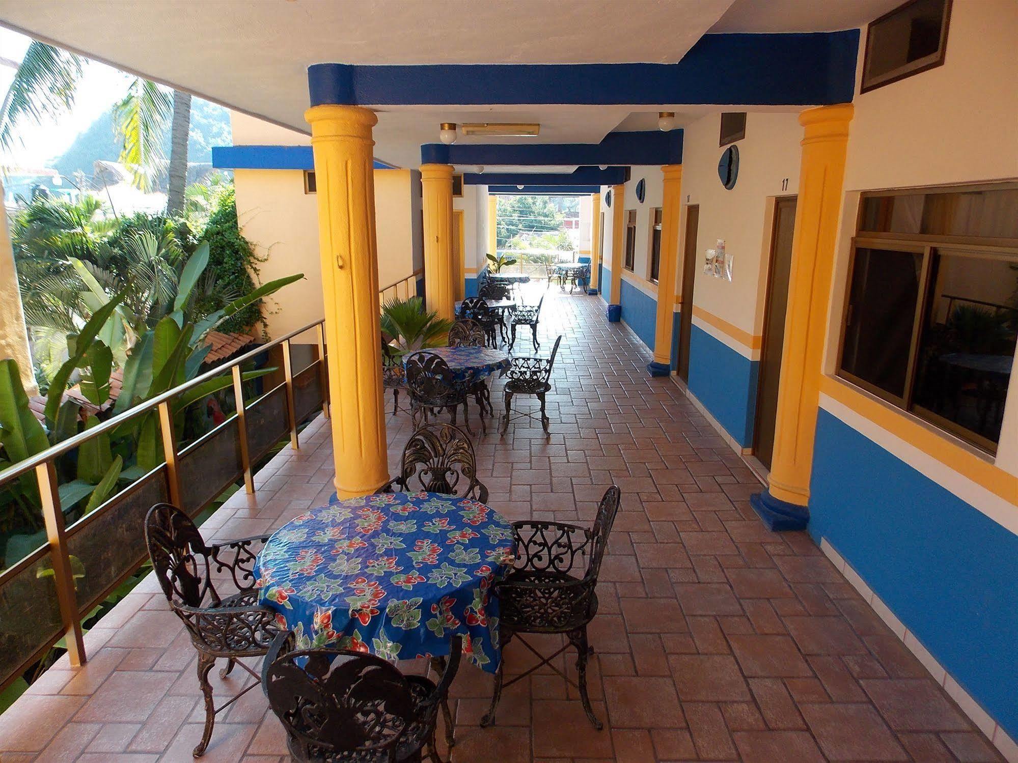 Bahia Barra de Navidad