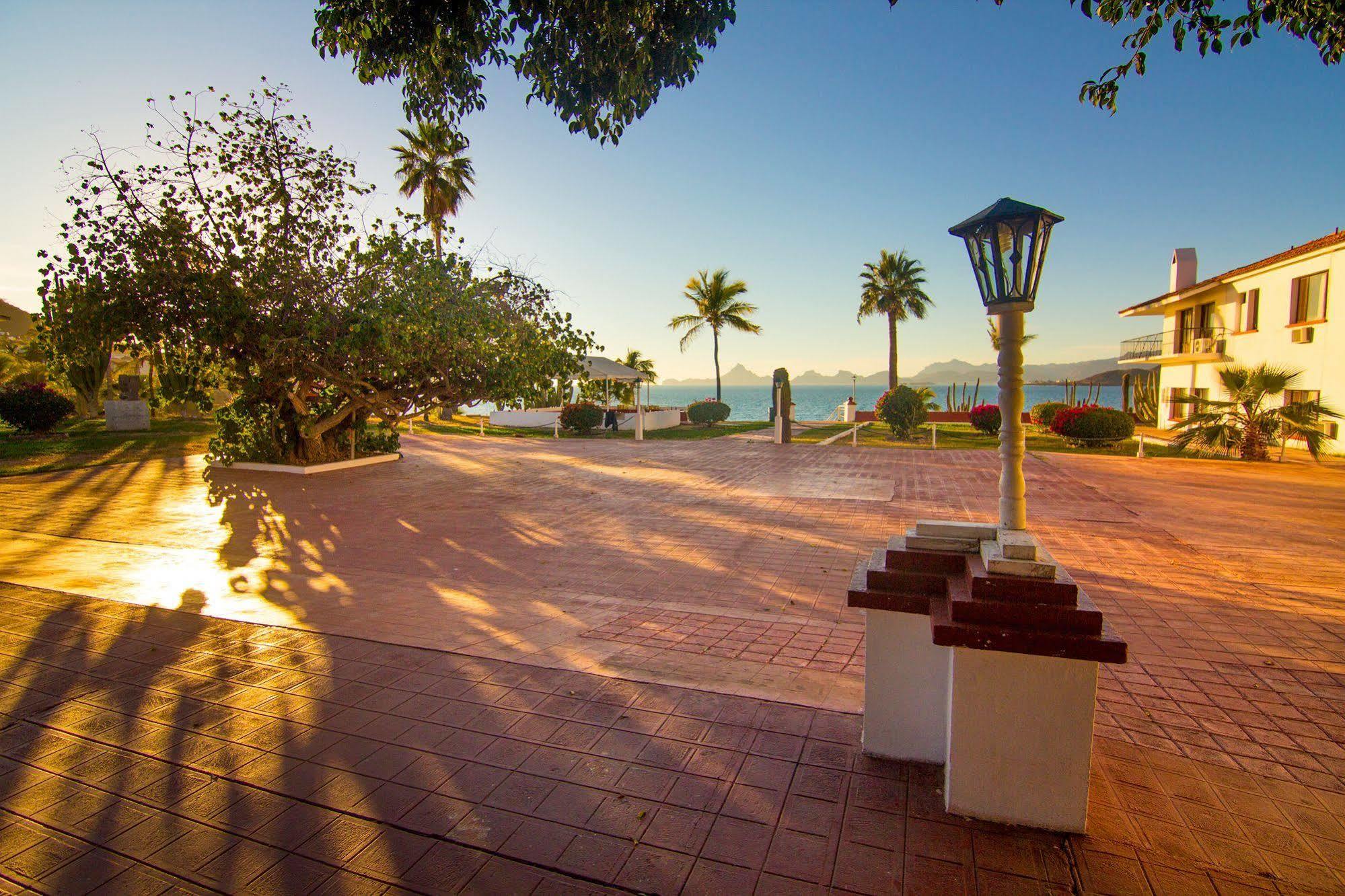 Playa De Cortes Hotel 3*