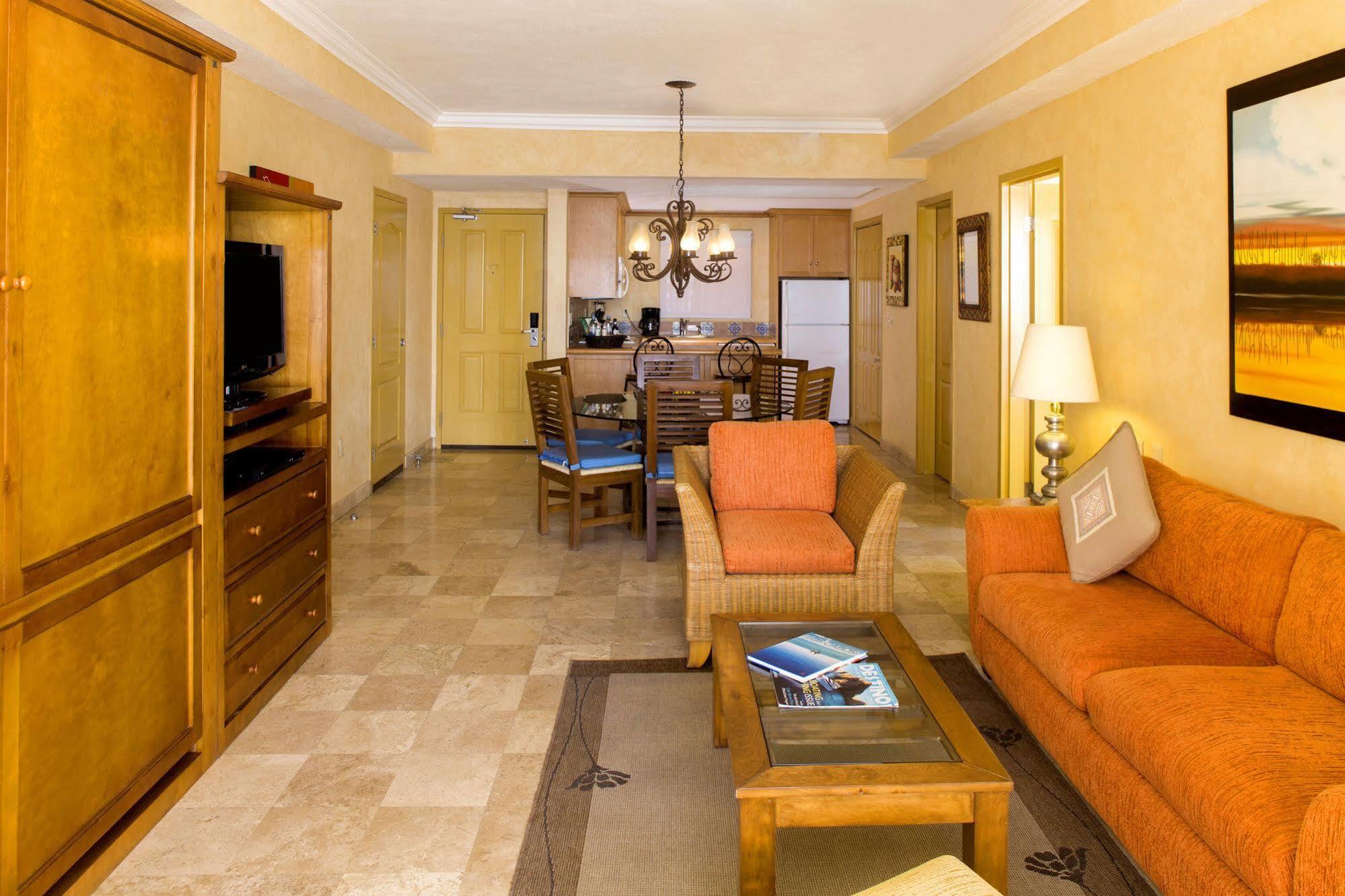 Hotel Del Arco Residences 4*