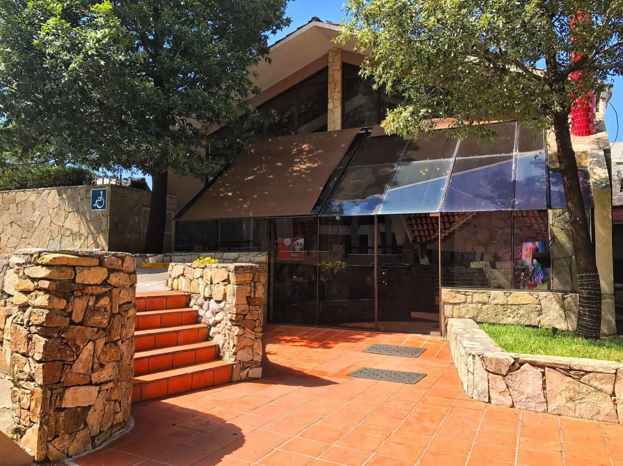 Hotel Chipinque