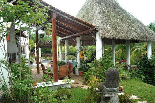 Gaia Paraiso Hotel