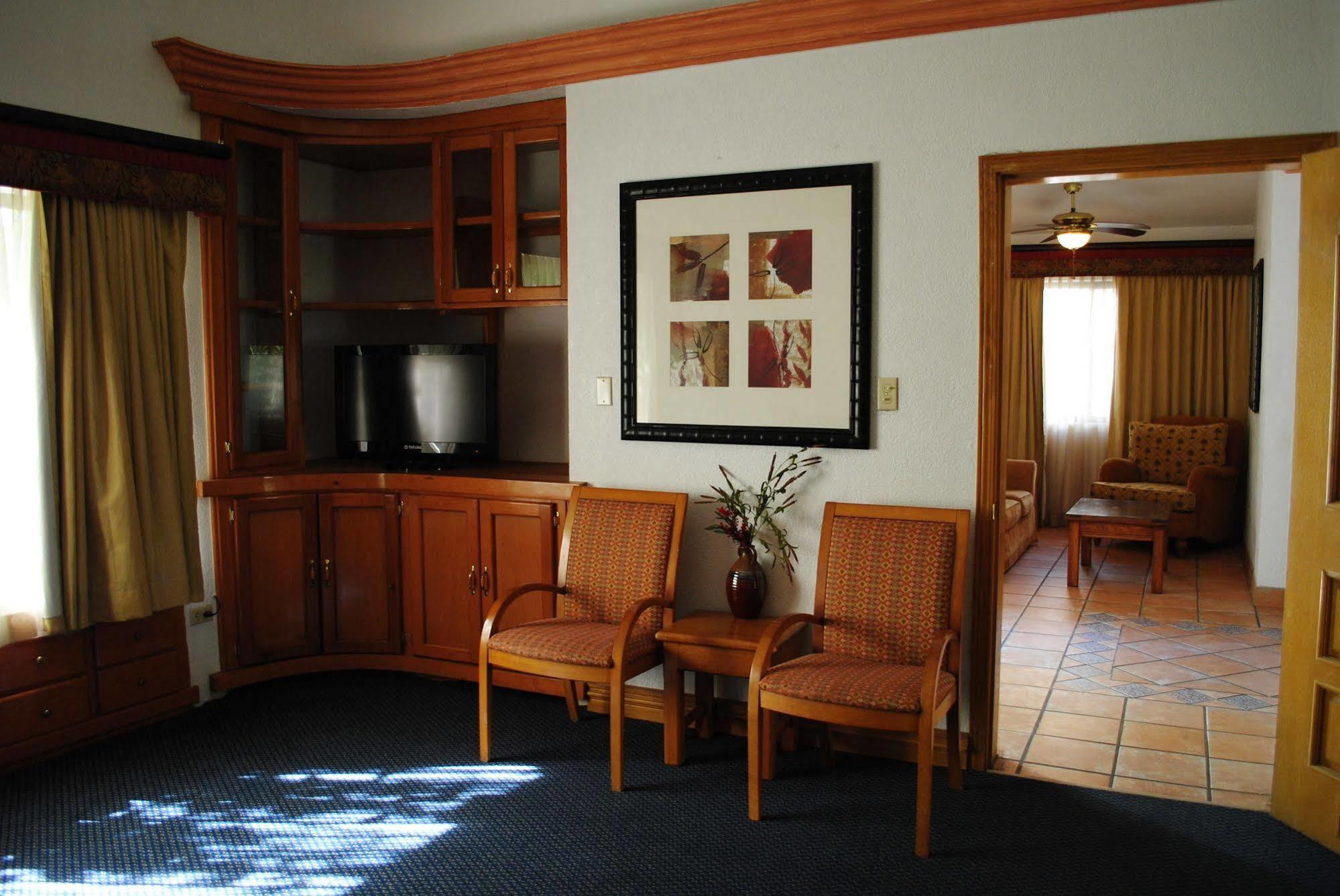 Hotel El Paseo