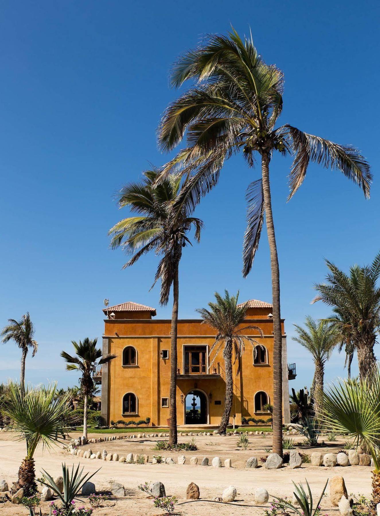 Santa Cruz Hotel Todos Santos