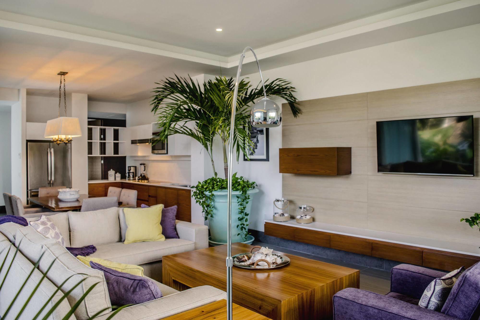 Hotel Kovay Gardens