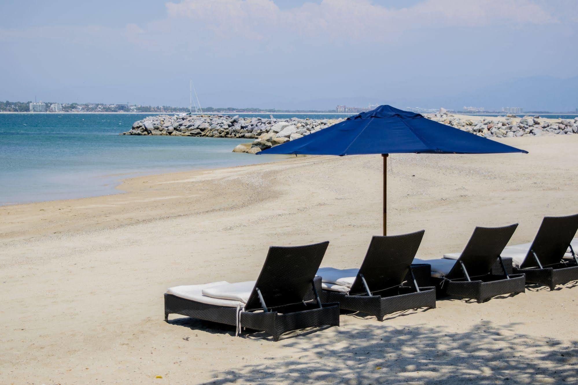 Hotel Kovay Gardens 4*