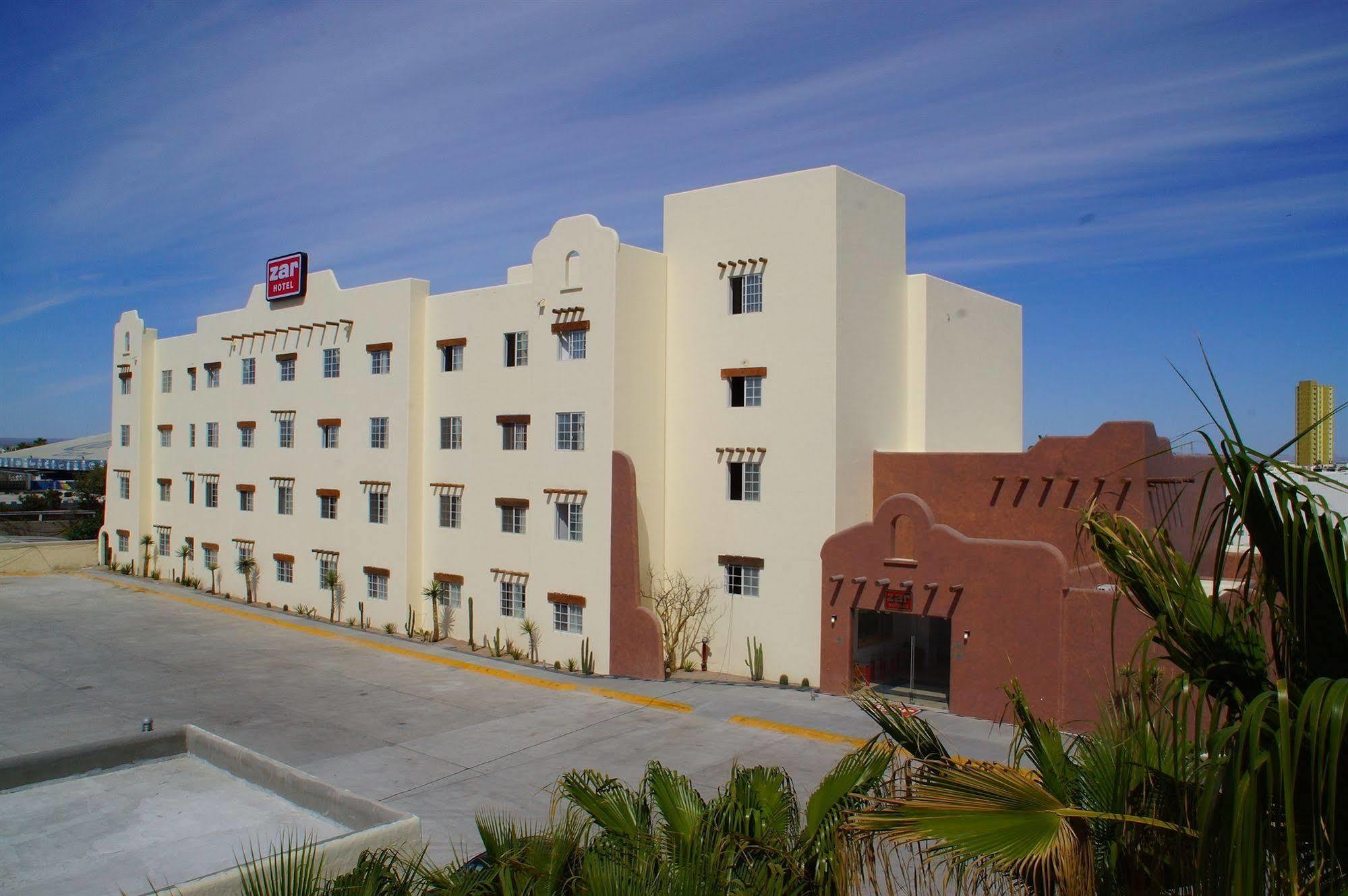 Zar 3* La Paz