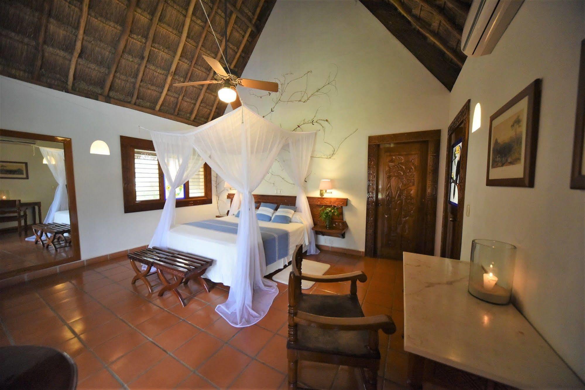 Lodge The At Chichen Itza