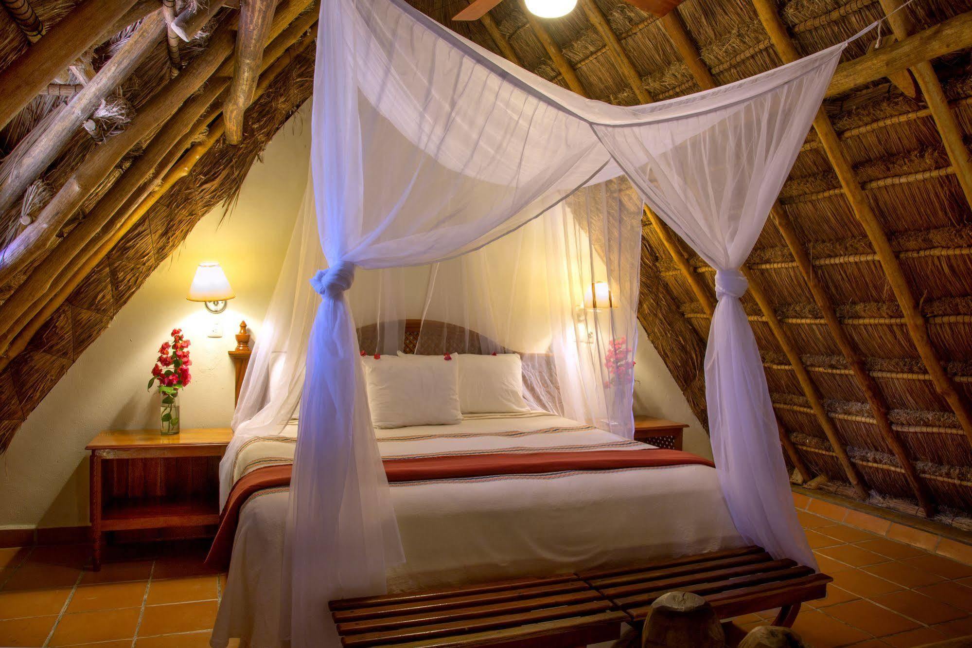 The At Lodge *