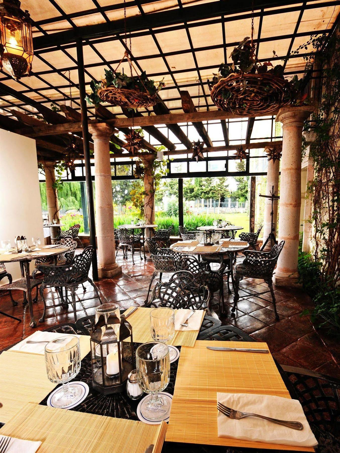 & Hacienda Baruk
