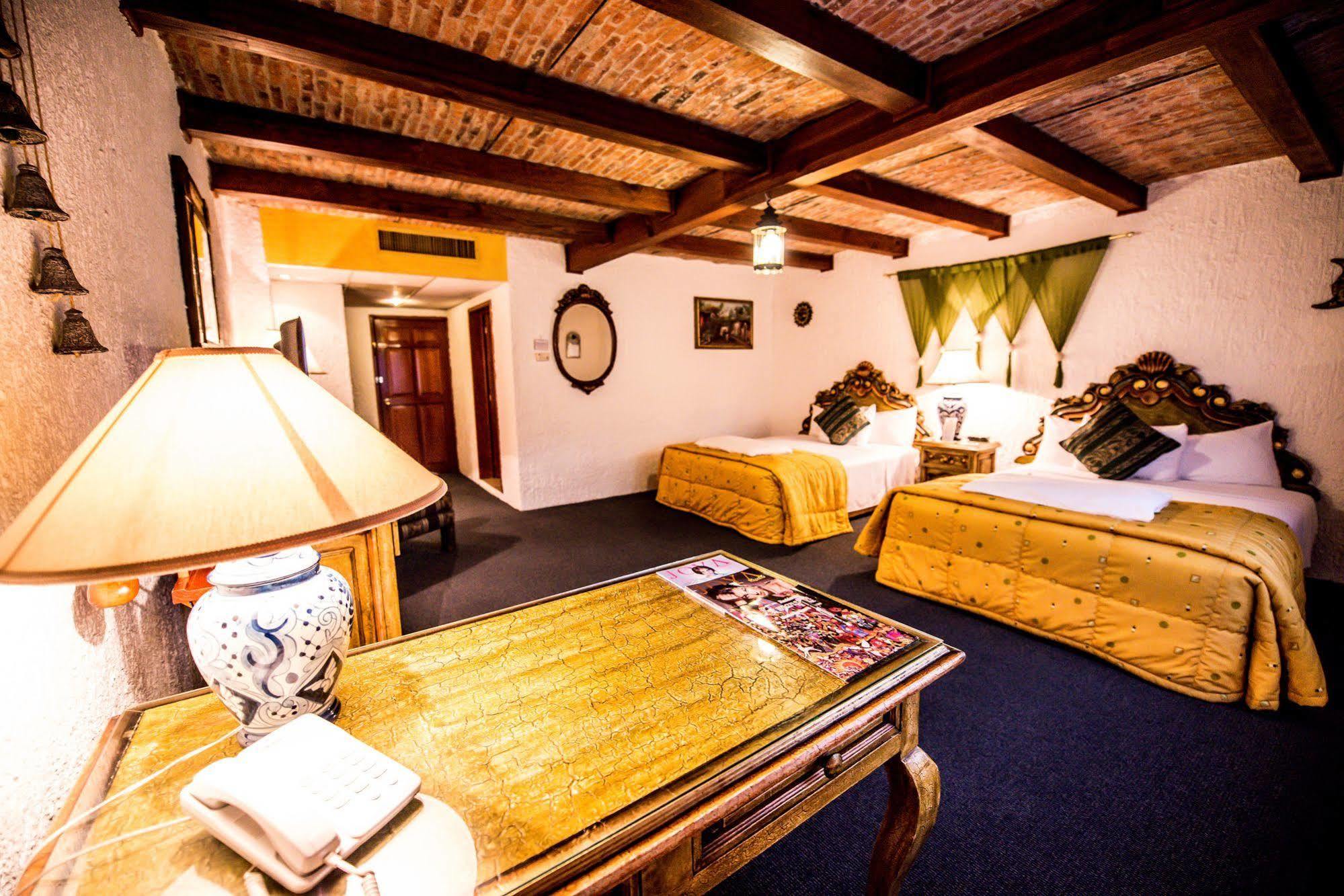 La Mansion Del Sol Hotel