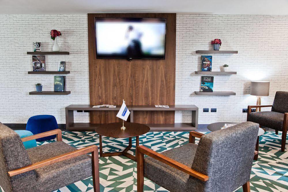 Hotel Express By Marriott Tuxpan 4*